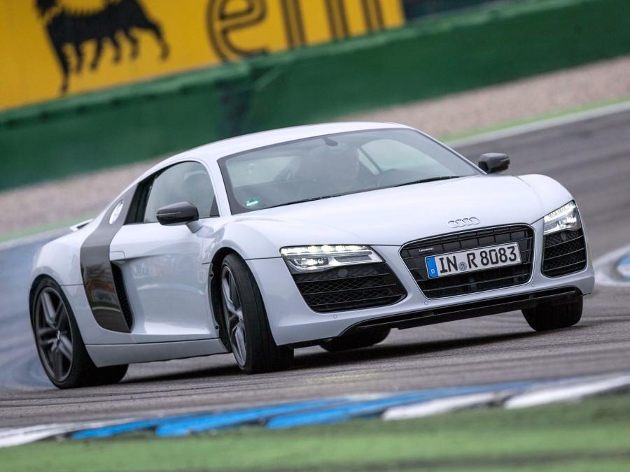  Audi R8 2012 года  (фото 6 из 7)